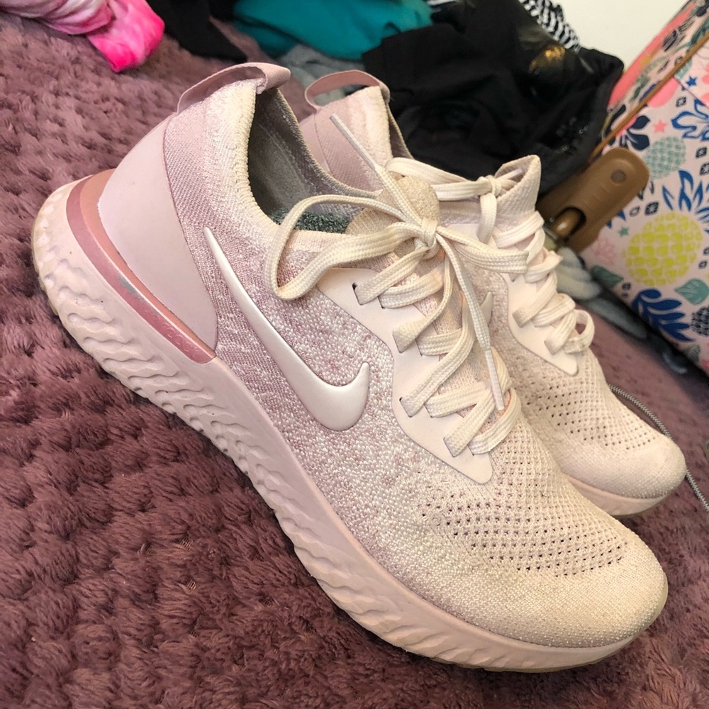 Nike Epic React Flyknit Pearl Pink
